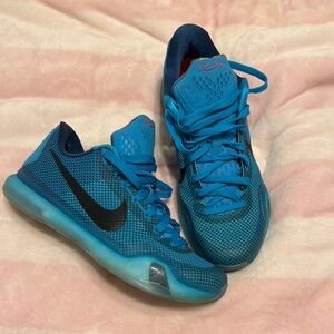 Kobe x Sneakers
